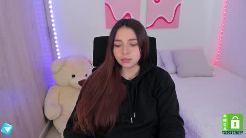  C A M I  online show from February 2025 09:58:02 PM