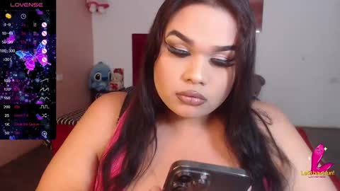 Snapshot of camila_fuenmayor chatting on February 2025 03:00:02 AM online show from February 2025 03:00:02 AM