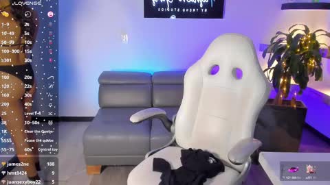 C A M I L A online show from February 2025 04:54:02 AM