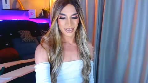 Camila online show from January 2025 07:55:02 AM