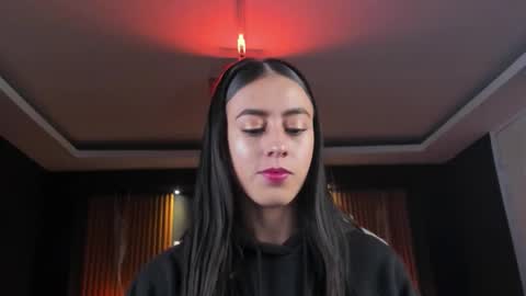 camila_martinez9 online show from October 2025 11:31:02 AM