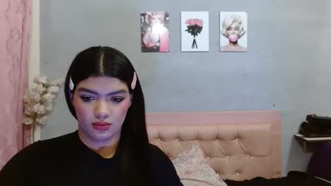 Snapshot of camila_meza chatting on April 2026 02:07:02 PM camila_meza online show from April 2026 02:07:02 PM
