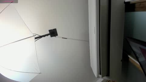 Camila  online show from November 2025 10:17:01 AM