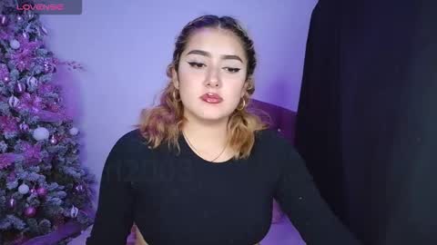 camilamarsh online show from December 2025 11:33:02 PM