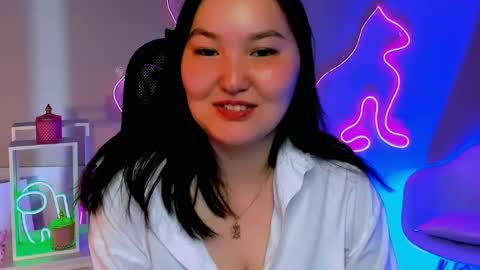 camilamartiez online show from May 2026 12:34:02 PM