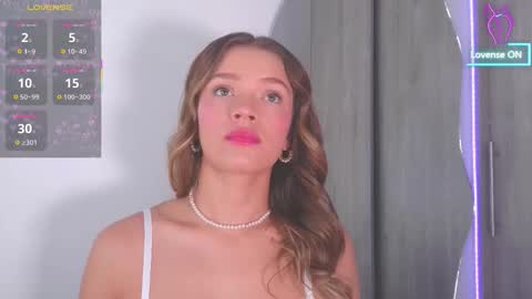 Camila Monroee  online show from February 2026 02:11:02 PM