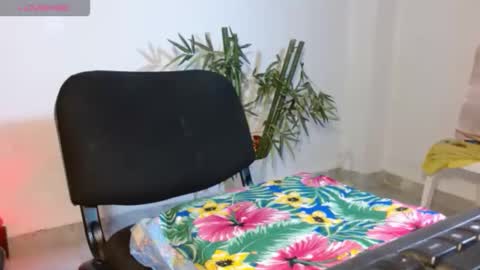 camilaparrisx online show from April 2026 07:45:01 AM