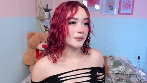 Camila  online show from January 2026 04:04:02 AM