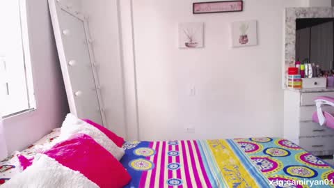 X IGcamiryan01 online show from January 2025 05:43:02 PM