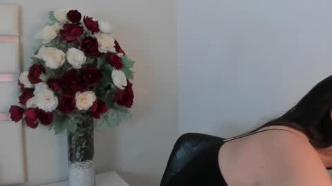 Camila online show from December 2024 08:23:02 PM