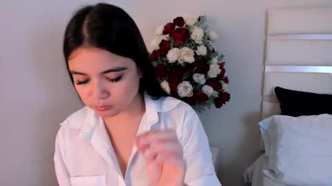 Camila online show from January 2025 11:11:01 PM