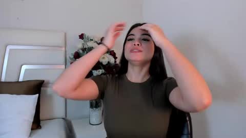 Camila online show from February 2025 07:56:02 PM