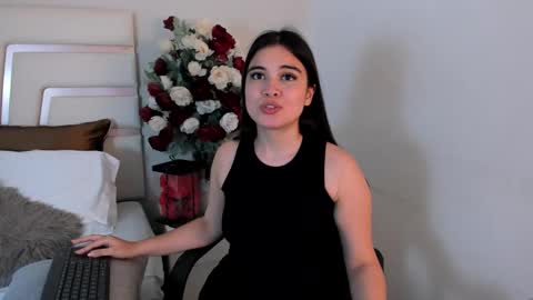 Camila online show from March 2025 11:14:01 PM