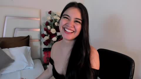 Camila online show from March 2025 11:06:01 PM