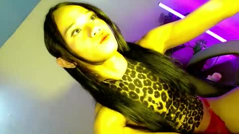 Snapshot of camilla_creel chatting on February 2026 05:16:02 PM Callie online show from February 2026 05:16:02 PM