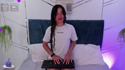Snapshot of camilla_miller01 chatting on September 2025 01:47:02 PM camilla_miller01 online show from September 2025 01:47:02 PM