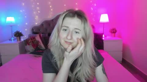 camilladreamer online show from January 2026 06:13:02 PM