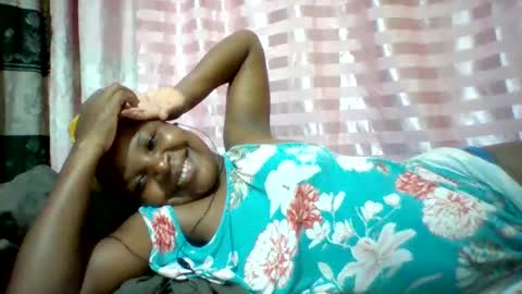 camillah_sweet online show from April 2026 06:34:02 PM