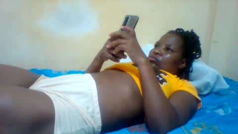 Snapshot of camillah_sweet chatting on June 2026 06:16:02 AM camillah_sweet online show from June 2026 06:16:02 AM