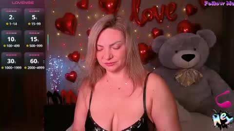 Snapshot of camille_game chatting on June 2026 10:43:01 PM Camille Game online show from June 2026 10:43:01 PM