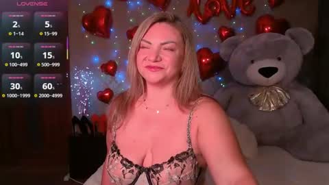 Snapshot of camille_game chatting on June 2026 11:13:02 PM Camille Game online show from June 2026 11:13:02 PM