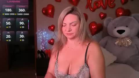Snapshot of camille_game chatting on July 2026 09:36:02 AM Camille Game online show from July 2026 09:36:02 AM