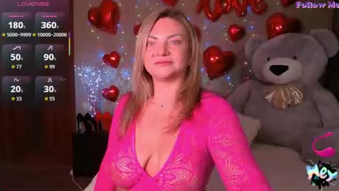Snapshot of camille_game chatting on July 2026 10:42:02 PM Camille Game online show from July 2026 10:42:02 PM