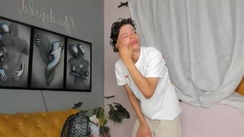 Camillo Virgil online show from November 2025 10:51:01 AM