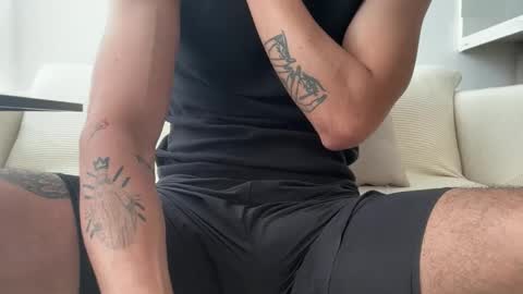 Snapshot of camilo__ chatting on May 2026 03:39:02 PM camilo online show from May 2026 03:39:02 PM