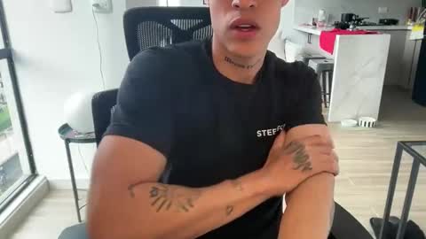 Snapshot of camilo__ chatting on May 2026 03:07:01 PM camilo online show from May 2026 03:07:01 PM