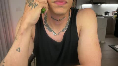 Snapshot of camilo__ chatting on July 2026 03:41:01 AM camilo online show from July 2026 03:41:01 AM