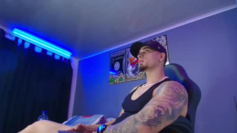 Snapshot of camiloalvarezzz3 chatting on October 2025 12:46:02 AM CAMILO online show from October 2025 12:46:02 AM