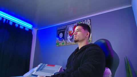 Snapshot of camiloalvarezzz3 chatting on November 2025 12:04:01 PM CAMILO online show from November 2025 12:04:01 PM