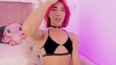 CamiloDoumit online show from September 2025 04:17:01 PM