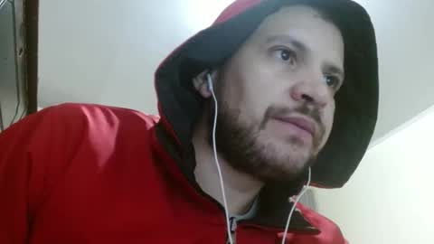 Snapshot of camiloking17 chatting on January 2025 11:44:02 AM camilo online show from January 2025 11:44:02 AM