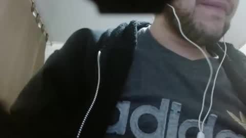 Snapshot of camiloking17 chatting on September 2025 07:08:01 AM camilo online show from September 2025 07:08:01 AM