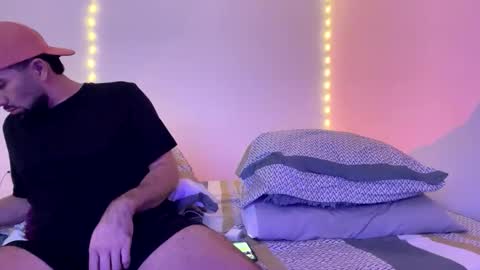 camilor_30 online show from December 2025 02:17:01 AM