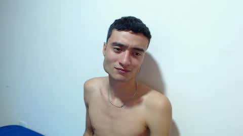 Snapshot of camiloyw2 chatting on April 2026 09:10:02 PM CAMILO online show from April 2026 09:10:02 PM