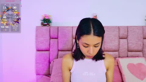 Snapshot of camiluxe chatting on October 2025 12:45:01 PM camiluxe online show from October 2025 12:45:01 PM