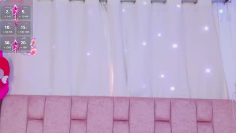camiluxe online show from May 2026 08:39:01 PM