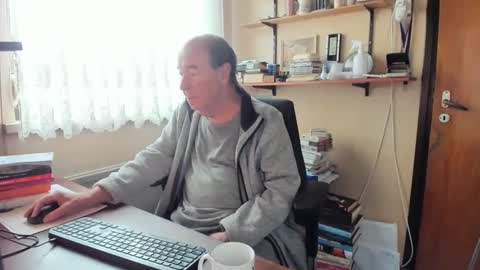 Cammee online show from January 2025 11:32:02 AM