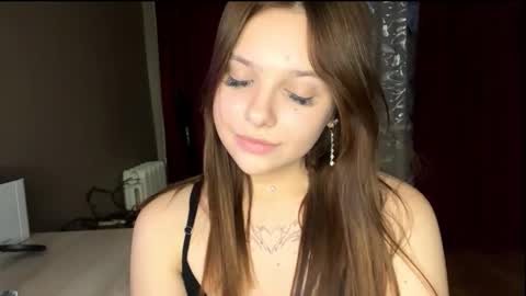 Vicky online show from October 2025 03:11:01 PM