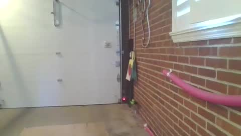 Snapshot of cammyman6900 chatting on September 2025 03:38:02 PM cammyman6900 online show from September 2025 03:38:02 PM