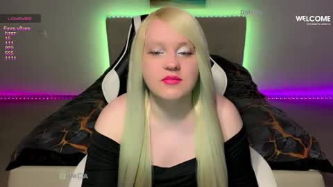 Snapshot of camsmiley chatting on February 2026 07:51:01 AM Miley online show from February 2026 07:51:01 AM