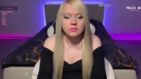 Snapshot of camsmiley chatting on February 2026 12:06:02 AM Miley online show from February 2026 12:06:02 AM