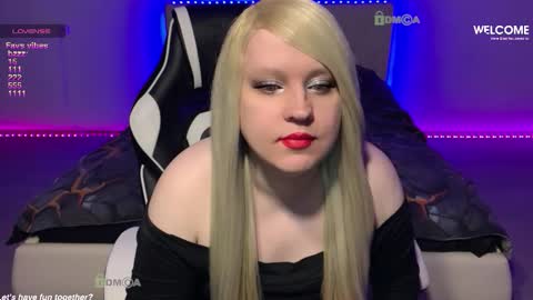 Snapshot of camsmiley chatting on March 2026 12:30:02 PM Miley online show from March 2026 12:30:02 PM