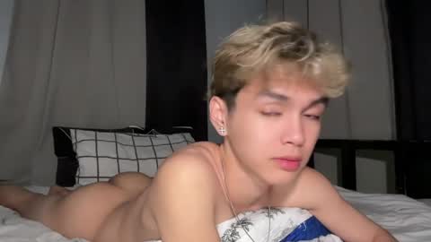 Snapshot of camwithethan chatting on March 2026 04:24:01 PM Ethan online show from March 2026 04:24:01 PM