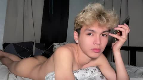 Snapshot of camwithethan chatting on March 2026 04:34:02 AM Ethan online show from March 2026 04:34:02 AM