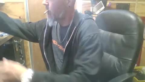 Chris online show from April 2026 03:52:01 PM