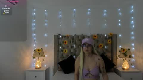 Candie  online show from March 2025 11:36:02 AM